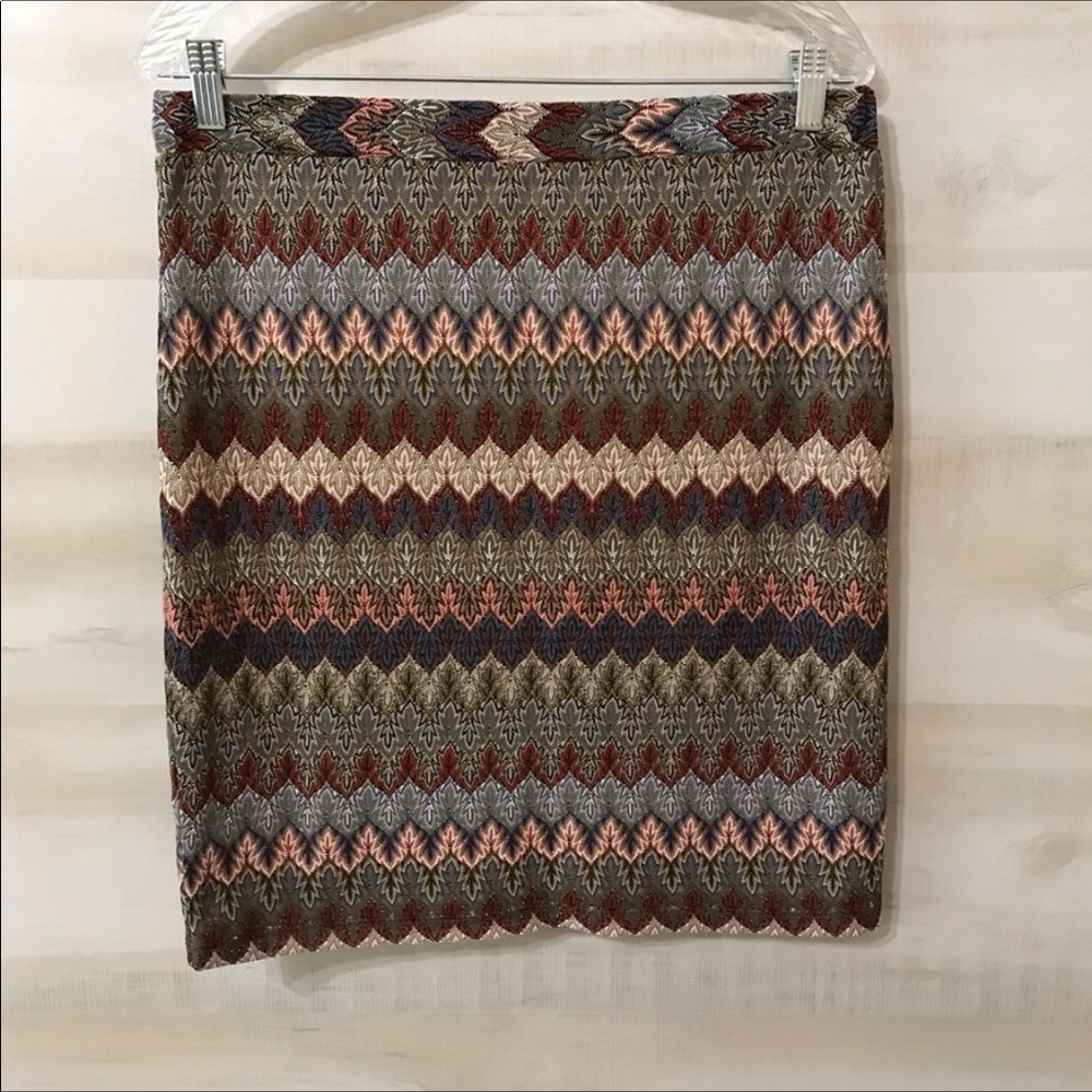 ❤️SOLD❤️MELISSA PAIGE Women's Chevron Print Pencil - Picture 2 of 7